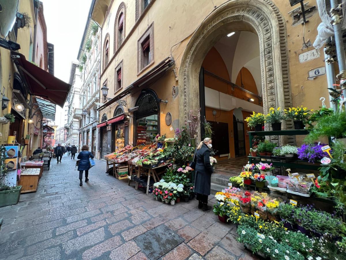 Accanto Alla Piazza, Bologna